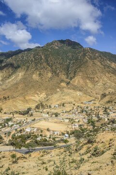 The town of Nefasi below the Debre Bizen monastery along the road from Massawa to Asmarra, Eritrea