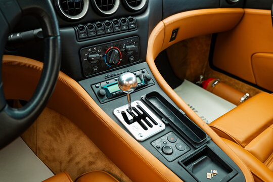 Lucerne, Switzerland, May 30, 2026. Close-up of the iconic gated manual gear shifter inside a Ferrari 550 Maranello