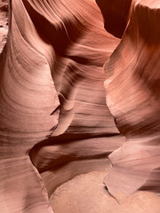 antelope canyon arizona © Naphatsorn