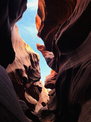 antelope canyon arizona © Naphatsorn