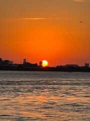 Obraz premium sunset over the sea