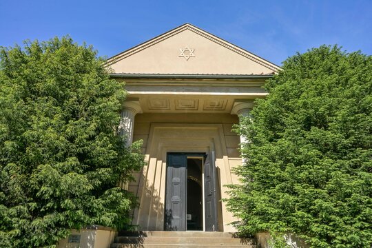 Trauerhalle, kleine Synagoge, J&uuml;discher Friedhof, Puschkinallee , Potsdam, Brandenburg, Deutschland