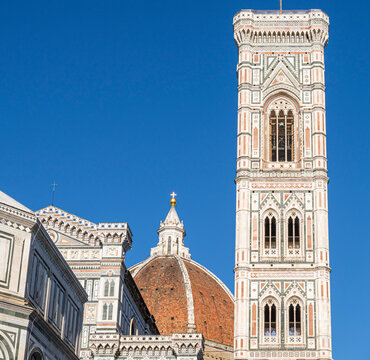 Der ber&uuml;hmte Dom von Santa Maria del Fiore  mit Kuppel und Marmorfassade, Florenz, Italien