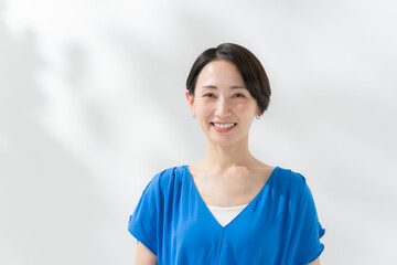 Fototapeta premium 女性 笑顔