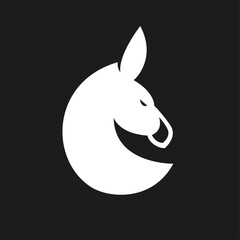 Naklejka premium Minimalist White Llama Head Logo Design on Black Background