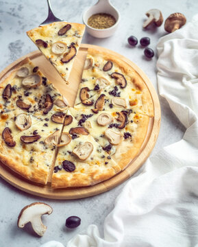 Pizza, Burger, Truffle, Pizza group, Italian, Beef Burger, Food, Lifestyle