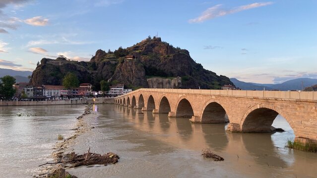 Historic Koyunbaba Bridge spanning the Kızılırmak River in Osmancık, &Ccedil;orum, T&uuml;rkiye. This magnificent 15th-century Ottoman stone arch bridge, built during the reign of Sultan Bayezid II, stands as one
