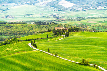 Obraz premium Gladiator Road view near Pienza Town of Italy