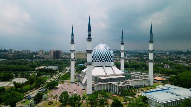 Aerial view of Sultan Salahuddin Abdul Aziz Shah Mosque, also known as the Blue Mosque, in Shah Alam, Selangor, Malaysia.
