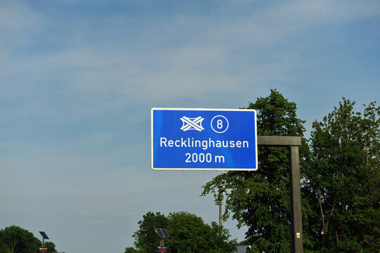 Autobahnschild Kreuz Recklinghausen