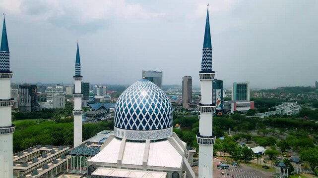Aerial view of Sultan Salahuddin Abdul Aziz Shah Mosque, also known as the Blue Mosque, in Shah Alam, Selangor, Malaysia.