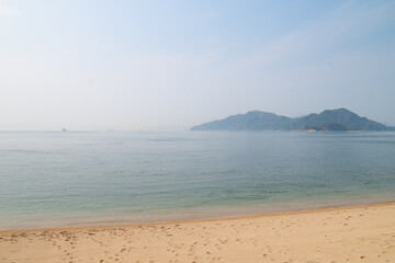 Obraz premium 海と浜辺の風景 瀬戸内海