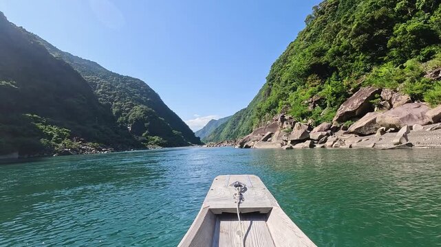 Kumano River Boat Ride POV &ndash; The World&rsquo;s Only UNESCO-Listed River, Shingu, Wakayama, Japan#3 世界で唯一、川自体が世界遺産・熊野川「熊野川舟下り（船上主観移動ショット）」和歌山県新宮市③