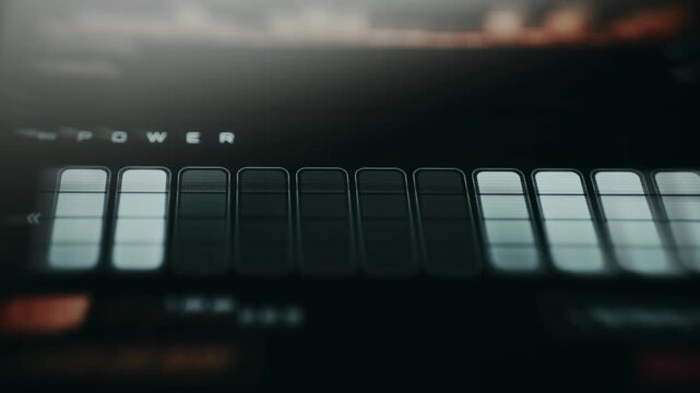 Power level indicator featuring multiple segmented bars indicating the current charge