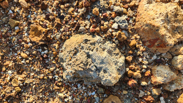 Copper-bearing pyrite ore exposure in the Espiye mining district, known for sulfide mineralization. The rock displays characteristics typical of pyrite and chalcopyrite-rich deposits.