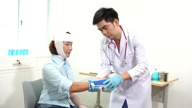 Hand bandages and first-aid bandages, with care, attention, and assistance in the office, for emergency nurses, trainers, and personnel in treating wounds or accident injuries, along with on-site trai