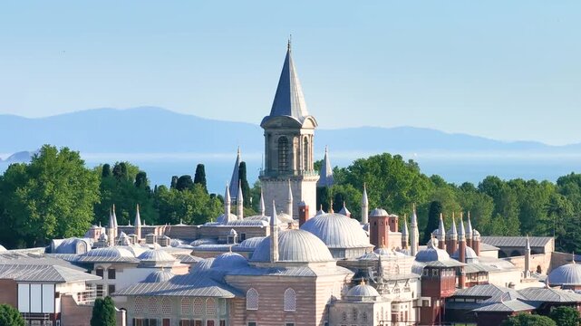 Topkapi Palace (Topkapi Sarayı) Drone Video, Emin&ouml;n&uuml; Fatih, Istanbul Turkiye (Turkey)	