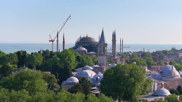 Topkapi Palace (Topkapi Sarayı) Drone Video, Emin&ouml;n&uuml; Fatih, Istanbul Turkiye (Turkey)	
