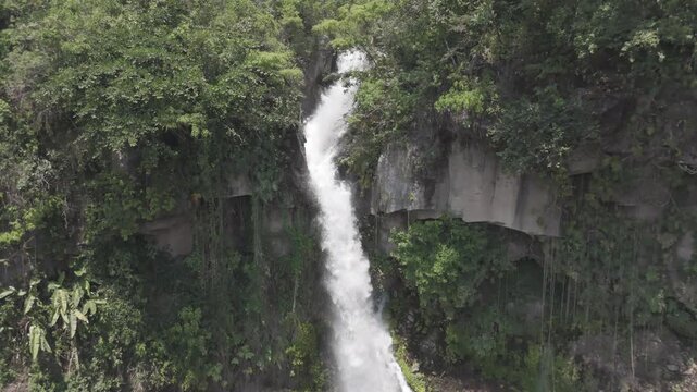 Cataratas Sajbina 