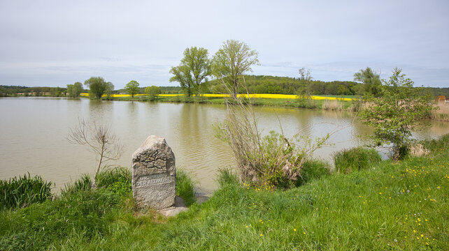 The Hornauer Weiher is considered the official source of the Altm&uuml;hl.