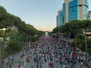Obraz premium Drone view of protesters gathering on Tirana boulevard