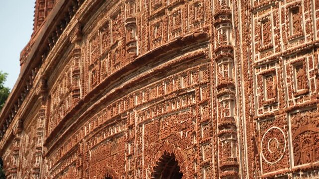 This Pancharatna temple, rich in terracotta work, is named the Shyamray or Pachmura Temple. This temple is richly endowed with terracotta ornamentation.