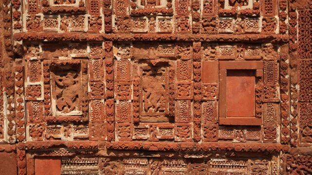 This Pancharatna temple, rich in terracotta work, is named the Shyamray or Pachmura Temple. This temple is richly endowed with terracotta ornamentation.