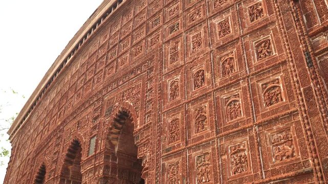 The Madanmohan Temple in Bishnupur is one of the architectural monuments of terracotta art. Animals, Birds, Black Sapphire, 10 Avatars and other mythological stories are depicted in architecture.