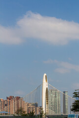 Obraz premium liede bridge in guangzhou