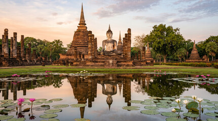 Fototapeta premium Ancient Temple Ruins Reflection at Sunset, Sukhothai Park Thailand