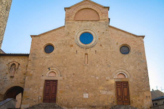View of cathedral facade of San Gimignano, medieval village of Tuscany (Province of Siena, Italy); is world famous for its renaissance monuments and white wine production (named "Vernaccia").