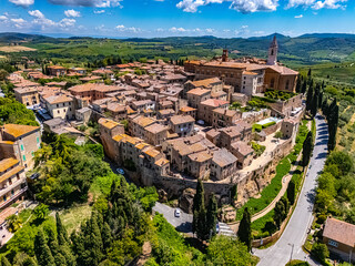 Naklejka premium Aerial view of Pienza, Tuscany, Italy