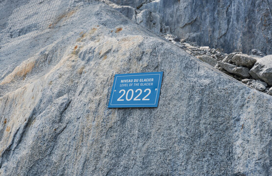 2022 Glacier level marker at Mer de Glace illustrating glacier retreat.