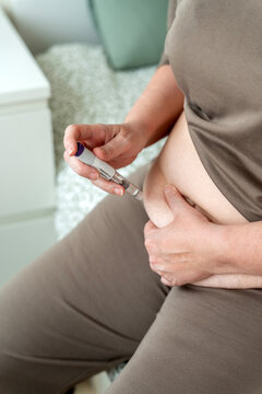 Injection of weight loss medication GLP-1 treatment