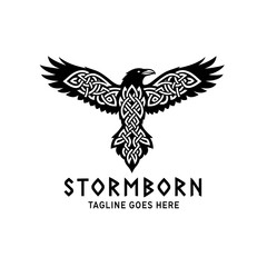 Obraz premium Elegant black and white crow emblem featuring traditional Nordic or Celtic knotwork, perfect for branding, fantasy themes, or cultural identity.