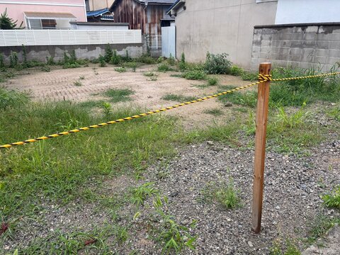 空き地 old farm house