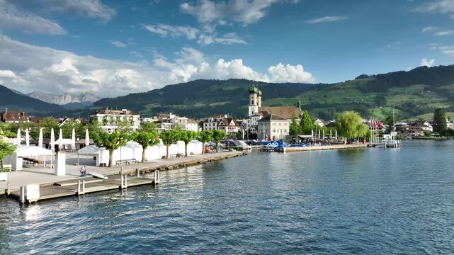 8853 Lachen, Switzerland, Lake