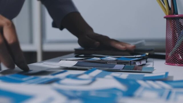 team of UI UX web designer are working together to develop mobile responsive websites with UI UX front end designer previews, UI UX web development ideas, front end designer. application development