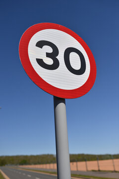 30MPH maximum speed limit sign in the UK