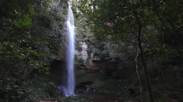Cachoeira no distrito de Taquaru&ccedil;u, cidade de Palmas, Estado de Tocantins, Brasil