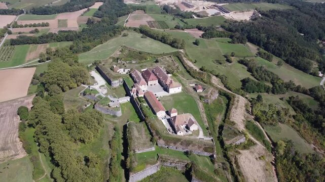 Fort Barraux Vue a&eacute;rienne de la forteresse bastionn&eacute;e de Vauban en Is&egrave;re, architecture militaire