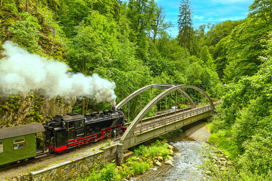 Wei&szlig;eritztalbahn