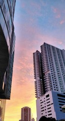 Vista del Amanecer en Ciudad de Panama, Via España, area Bancaria © Jonathan