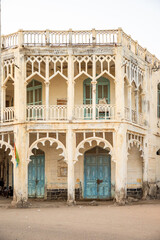 Obraz premium Building with ornate arches in the Old Town, Massawa, Eritrea