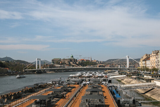 Danube river panorama with Elisabeth Bridge, Buda Castle and river cruise ships in Budapest