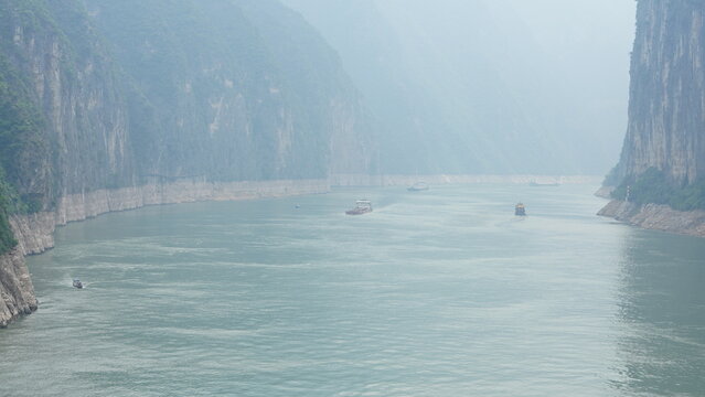 The beautiful river view with the steep mountains along the Yangtze River in China