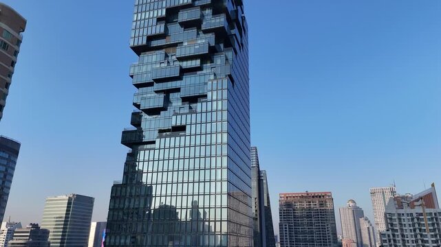 Mahanakhon 2
