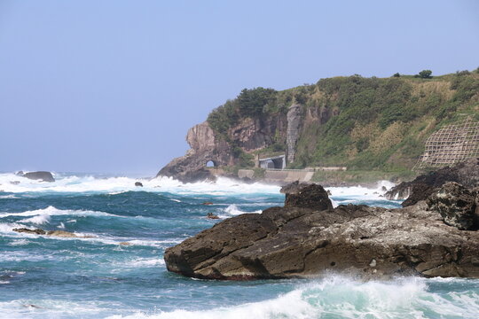 佐渡の風景。佐渡の風景。佐渡市北狄（ｴﾋﾞｽ)の入り江。