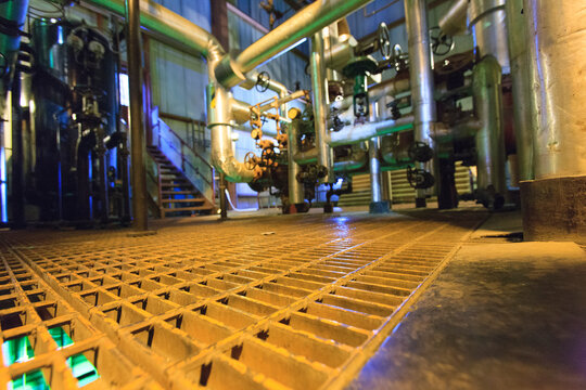 Hot water pipe ducting at an electric plant