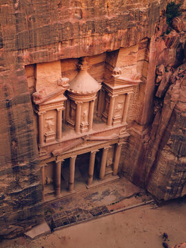 Al Khazneh, aka The Treasury, an UNESCO heritage site in Petra, Jordan